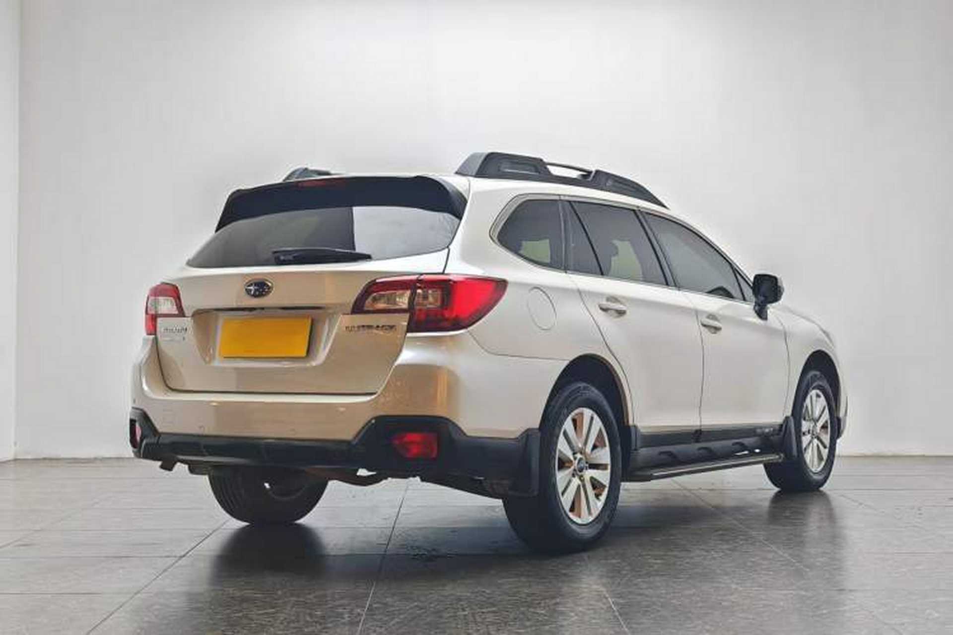 Used Subaru Outback 2017 2.5i Luxury Navigation Edition with EyeSight Rear Right 45 Deg