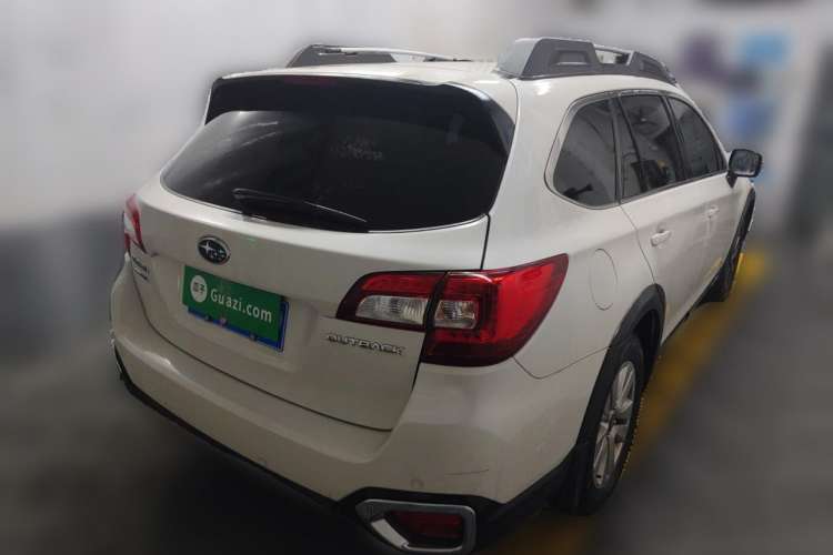 Used Subaru Outback 2017 2.5i Luxury Navigation Edition with EyeSight Rear Right 45 Deg