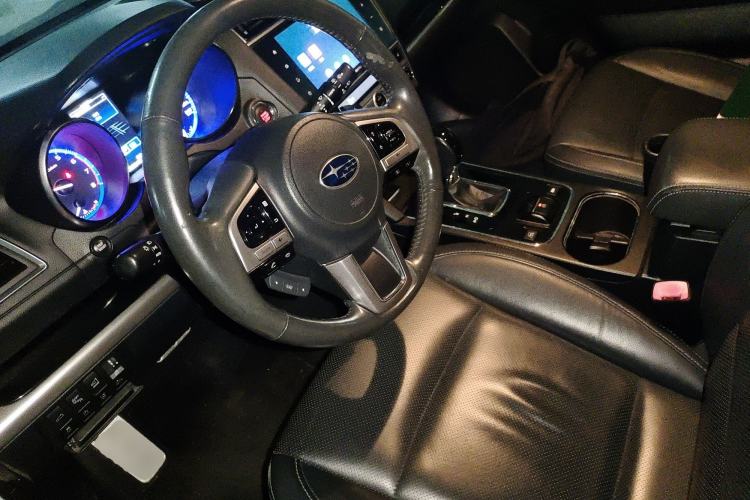 Used Subaru Outback 2017 2.5i Sport Navigation Edition with EyeSight Steering Wheel