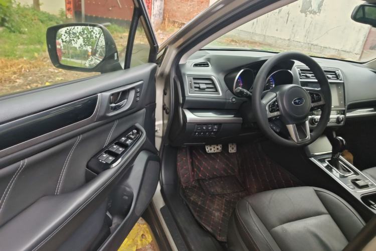 Used Subaru Outback 2017 2.5i Sport Navigation Edition with EyeSight Driver Seat
