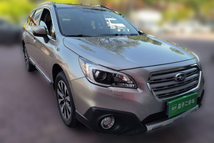 Used Subaru Outback 2017 2.5i Sport Navigation Edition Front Right 45 Deg