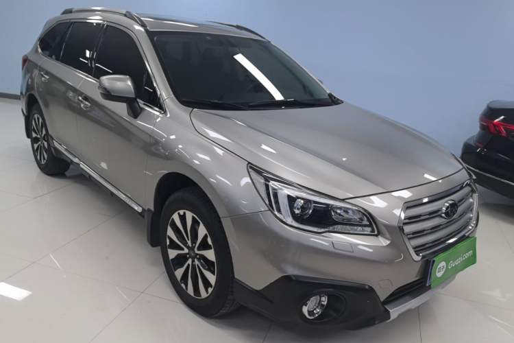 Used Subaru Outback 2017 2.5i Sport Navigation Edition Front Right 45 Deg