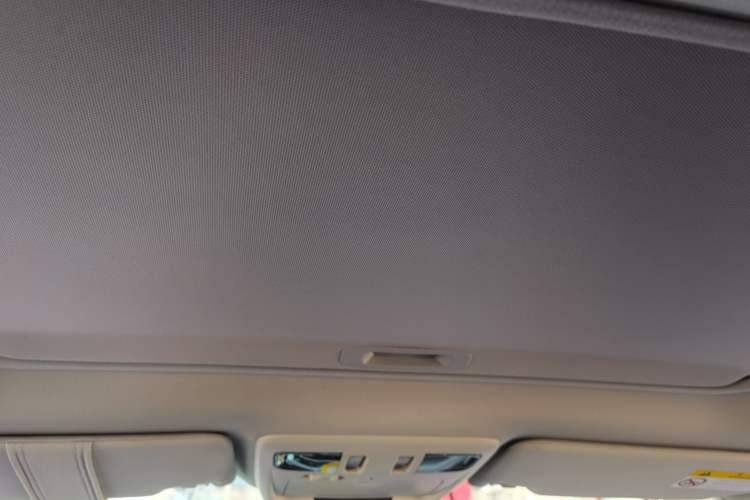 Used Subaru Outback 2017 2.5i Sport Navigation Edition Headliner