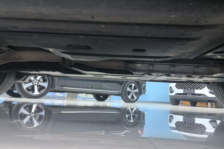 Used Subaru Outback 2017 2.5i Sport Navigation Edition Left Side Sill