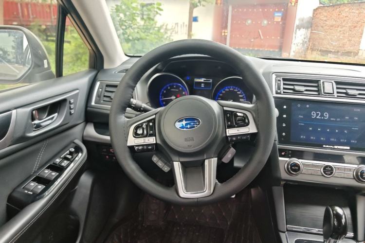 Used Subaru Outback 2017 2.5i Sport Navigation Edition with EyeSight Steering Wheel