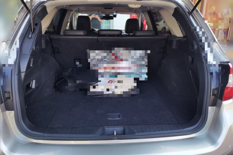 Used Subaru Outback 2017 2.5i Sport Navigation Edition Trunk