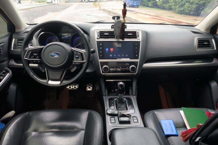 Used Subaru Outback 2018 2.5i Sport Navigation Edition with EyeSight Center Console