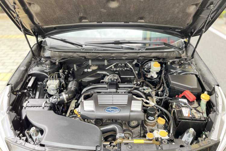 Used Subaru Outback 2018 2.5i Sport Navigation Edition with EyeSight Engine Bay
