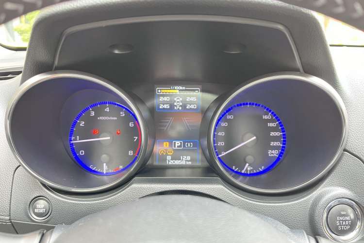 Used Subaru Outback 2018 2.5i Sport Navigation Edition with EyeSight Instrument Cluster