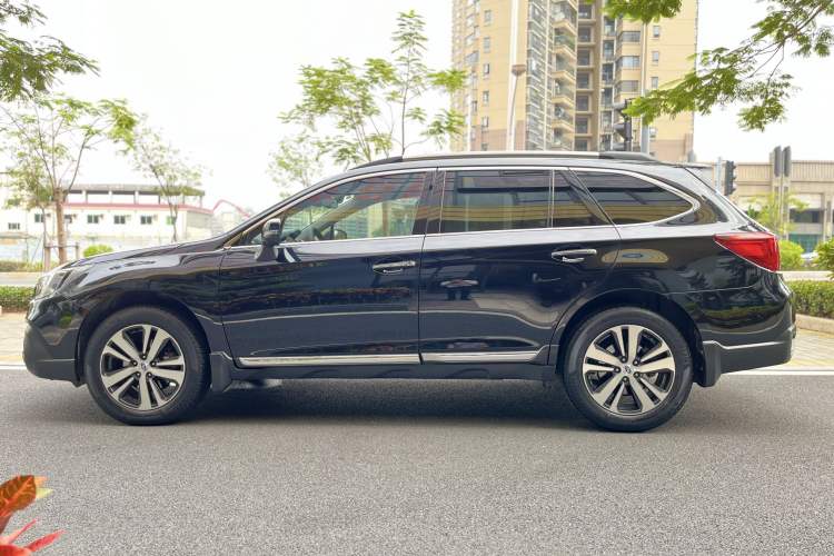 Used Subaru Outback 2018 2.5i Sport Navigation Edition with EyeSight Left Side