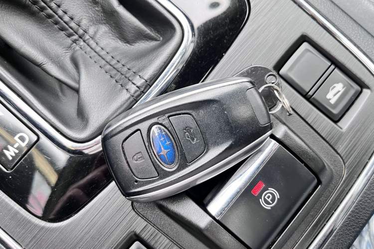 Used Subaru Outback 2018 2.5i Sport Navigation Edition with EyeSight Vehicle Key