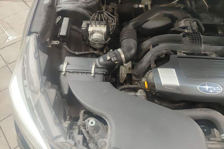 Used Subaru Outback 2018 2.5i Sport Navigation Edition with EyeSight Engine Bay Right