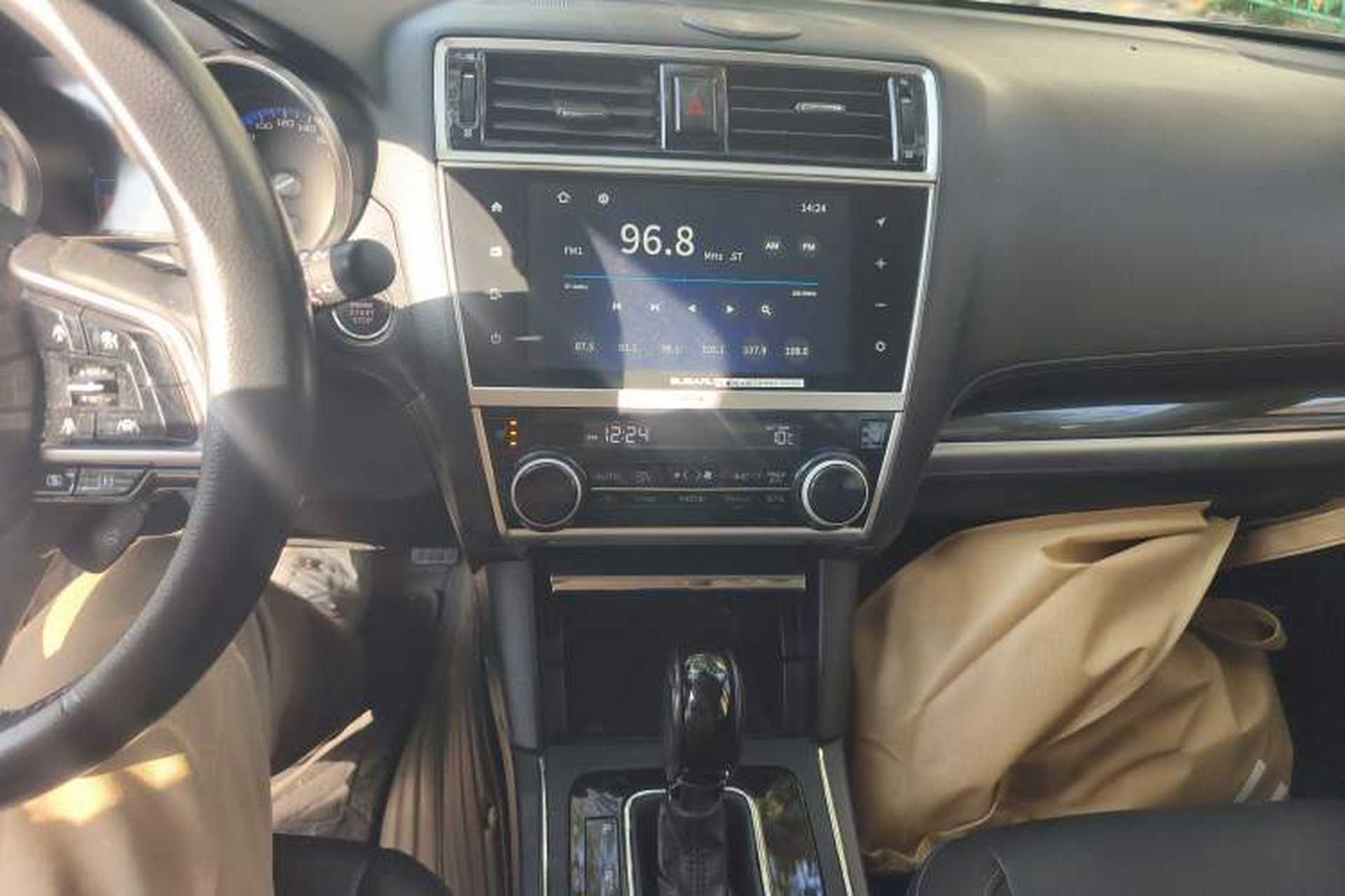 Used Subaru Outback 2018 2.5i Luxury Navigation Edition with EyeSight Audio And AC Panel