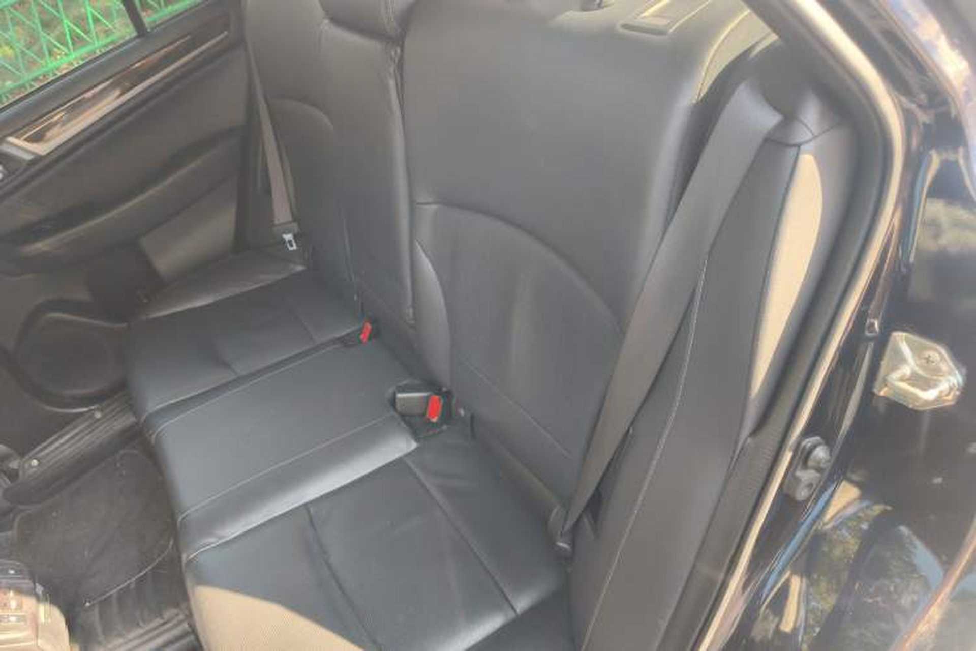 Used Subaru Outback 2018 2.5i Luxury Navigation Edition with EyeSight Left Rear Seat