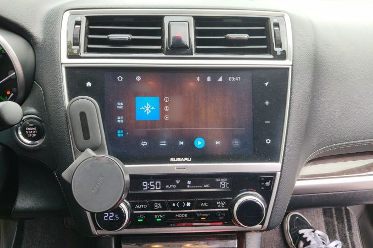 Used Subaru Outback 2018 2.5i Luxury Navigation Edition with EyeSight Audio And AC Panel