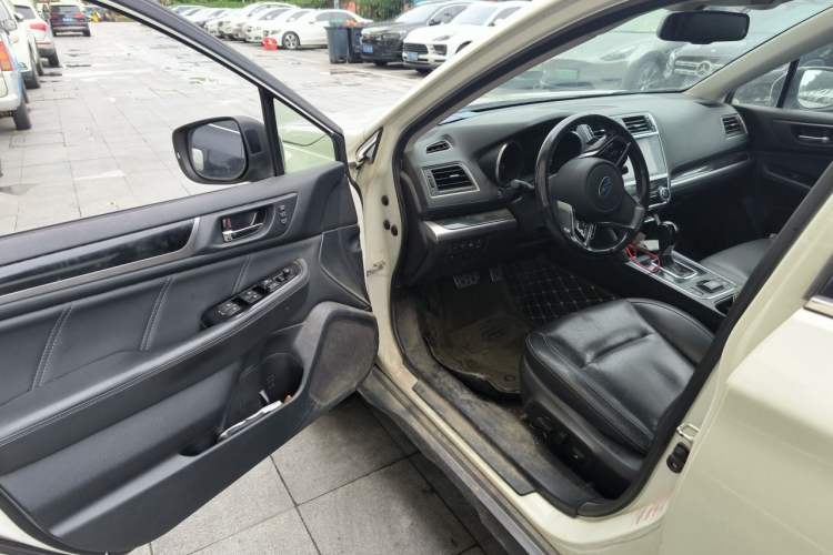 Used Subaru Outback 2018 2.5i Sport Navigation Edition with EyeSight Driver Seat