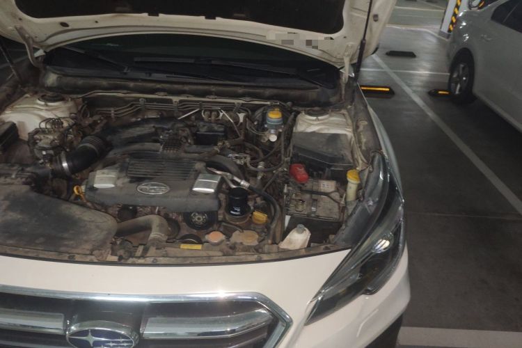 Used Subaru Outback 2018 2.5i Sport Navigation Edition with EyeSight Engine Bay Left