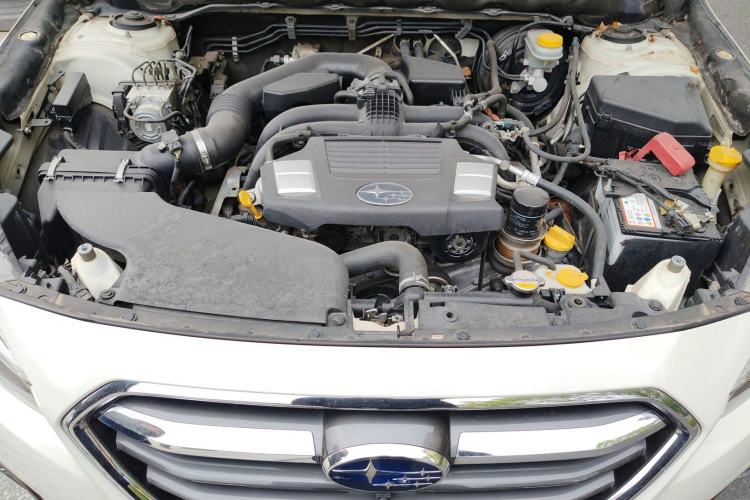 Used Subaru Outback 2018 2.5i Luxury Navigation Edition with EyeSight Engine Bay