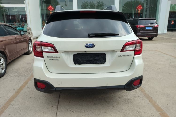 Used Subaru Outback 2018 2.5i Luxury Navigation Edition with EyeSight Exterior 4