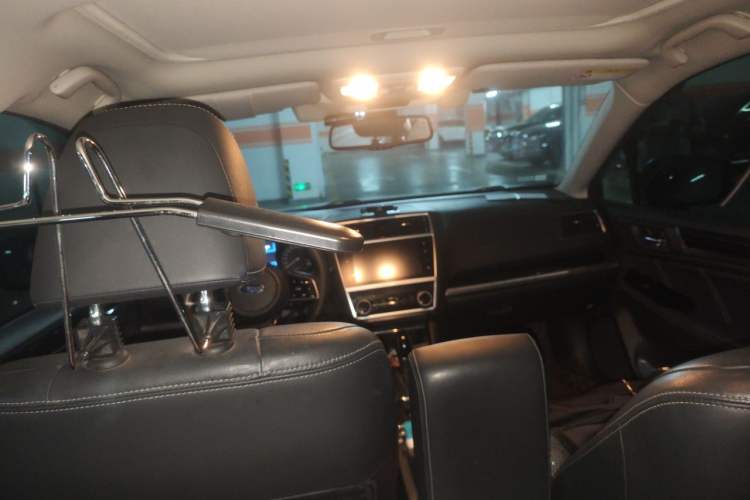 Used Subaru Outback 2018 2.5i Sport Navigation Edition with EyeSight Headliner