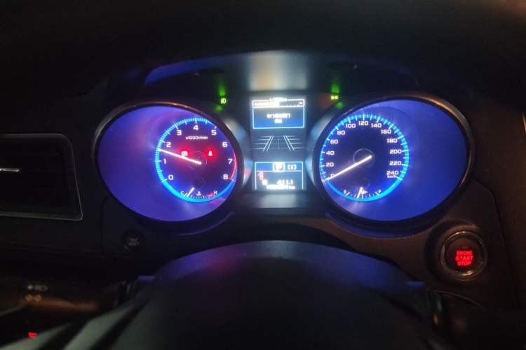 Used Subaru Outback 2018 2.5i Sport Navigation Edition with EyeSight Instrument Cluster