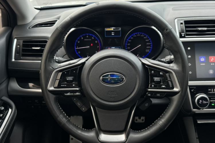 Used Subaru Outback 2018 2.5i Sport Navigation Edition with EyeSight Interior 3