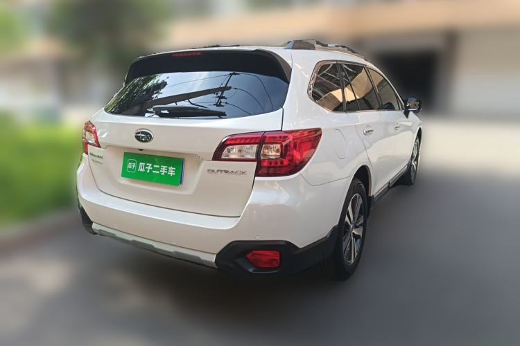 Used Subaru Outback 2018 2.5i Sport Navigation Edition with EyeSight Rear Right 45 Deg