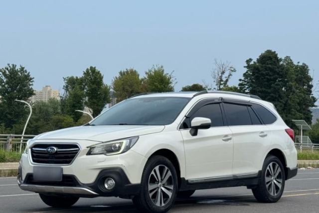 Used Subaru Outback 2018 2.5i Sport Navigation Edition with EyeSight