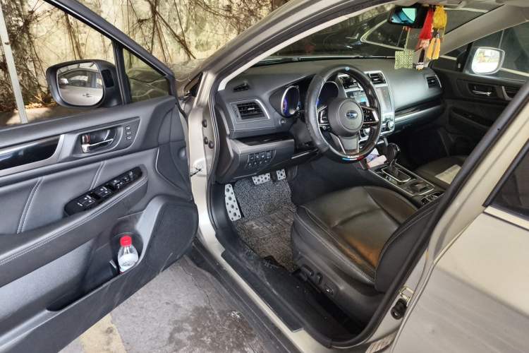 Used Subaru Outback 2018 2.5i Sport Navigation Edition with EyeSight Driver Seat