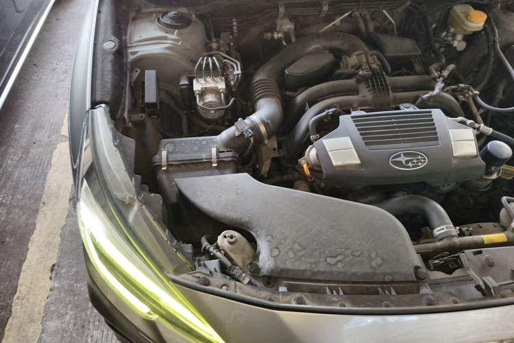 Used Subaru Outback 2018 2.5i Sport Navigation Edition with EyeSight Engine Bay Right