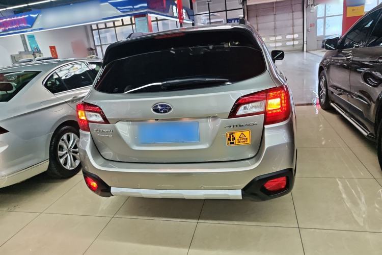 Used Subaru Outback 2018 2.5i Sport Navigation Edition with EyeSight Exterior 4