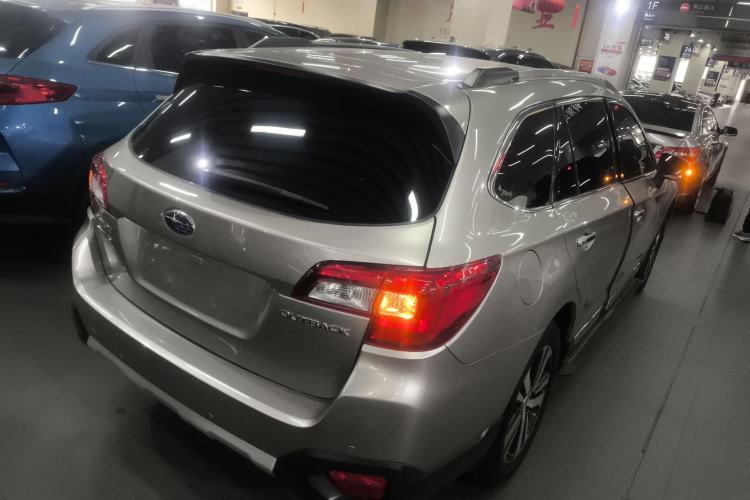 Used Subaru Outback 2018 2.5i Sport Navigation Edition with EyeSight Exterior 5