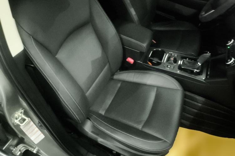 Used Subaru Outback 2018 2.5i Sport Navigation Edition with EyeSight Right Front Seat