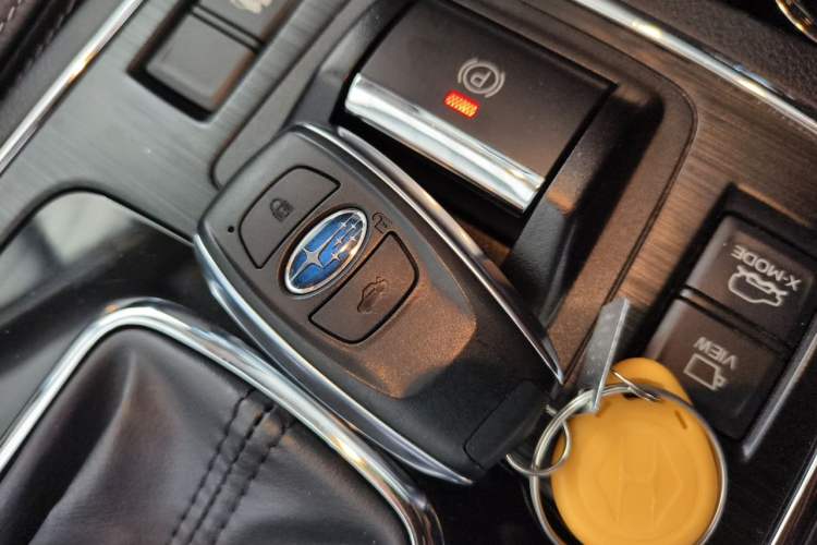 Used Subaru Outback 2018 2.5i Sport Navigation Edition with EyeSight Vehicle Key
