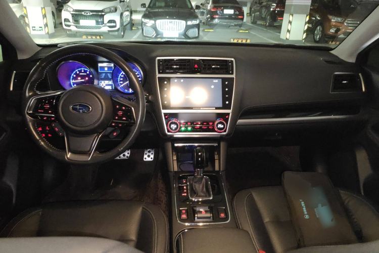 Used Subaru Outback 2019 2.5i Sport Navigation Edition with EyeSight Center Console