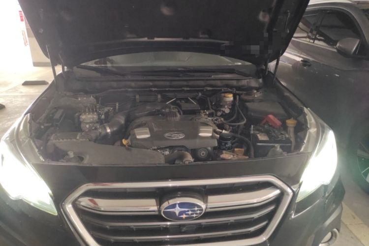 Used Subaru Outback 2019 2.5i Sport Navigation Edition with EyeSight Engine Bay