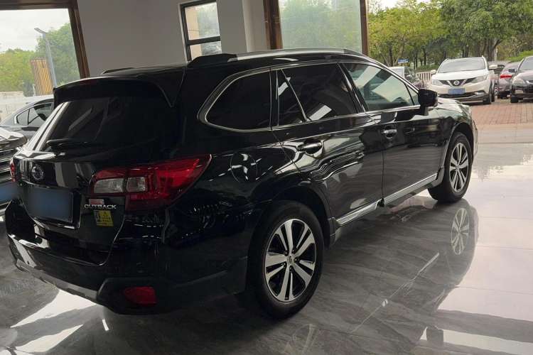 Used Subaru Outback 2019 2.5i Sport Navigation Edition with EyeSight Exterior 3