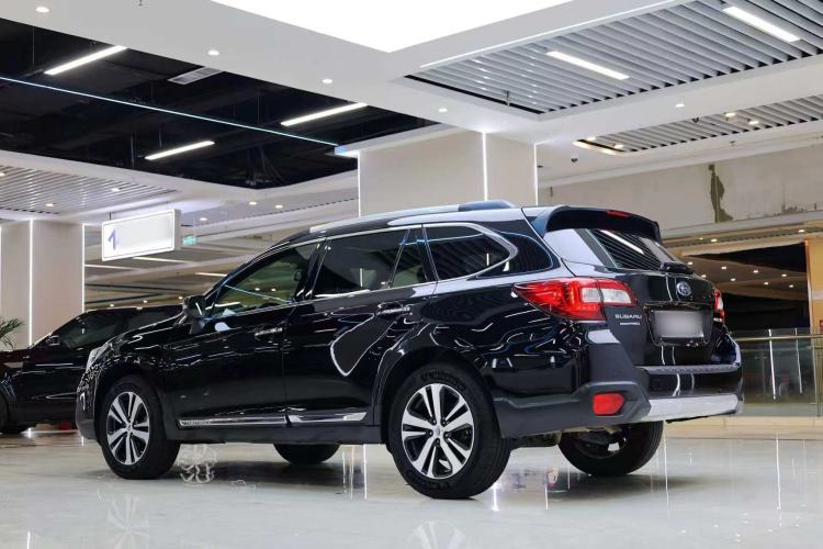 Used Subaru Outback 2019 2.5i Sport Navigation Edition with EyeSight Exterior 4