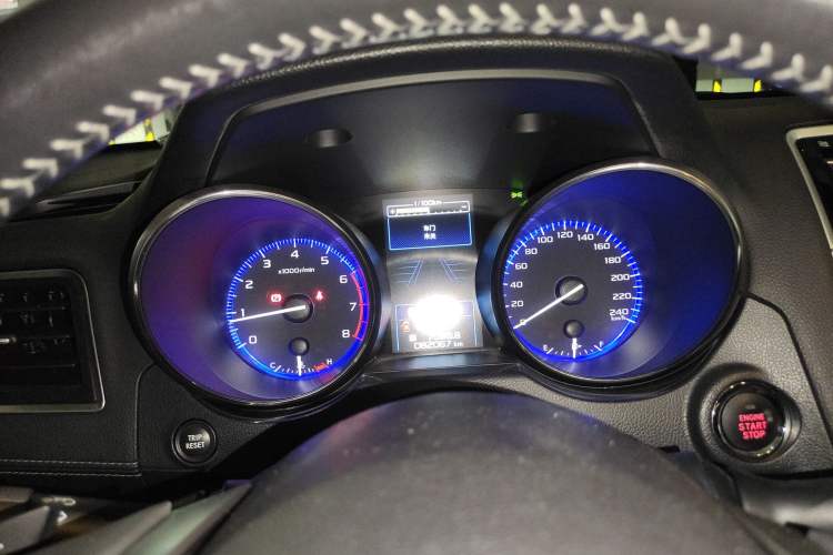 Used Subaru Outback 2019 2.5i Sport Navigation Edition with EyeSight Instrument Cluster