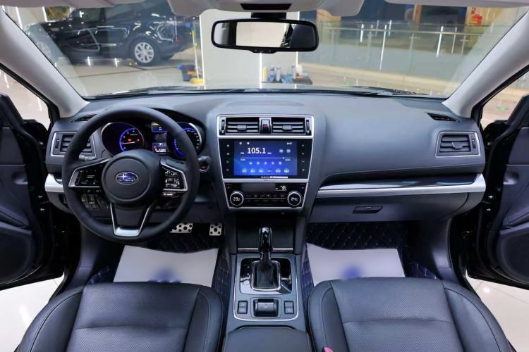 Used Subaru Outback 2019 2.5i Sport Navigation Edition with EyeSight Interior 4