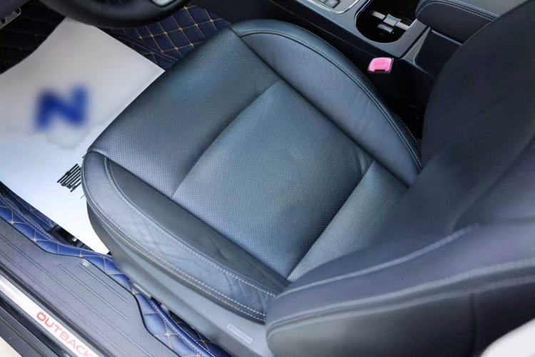 Used Subaru Outback 2019 2.5i Sport Navigation Edition with EyeSight Interior 7