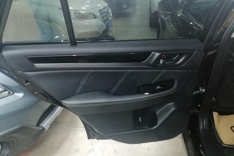 Used Subaru Outback 2019 2.5i Sport Navigation Edition with EyeSight Left Rear Door Interior