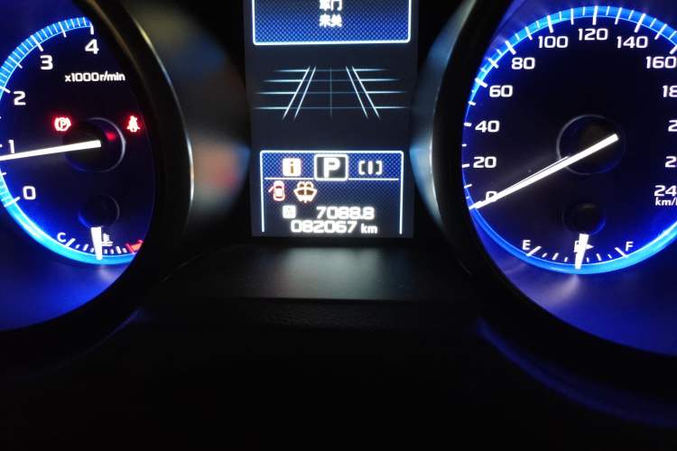Used Subaru Outback 2019 2.5i Sport Navigation Edition with EyeSight Odometer Close Up