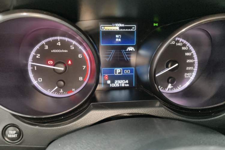 Used Subaru Outback 2019 2.5i Special Edition EyeSight Odometer Close Up