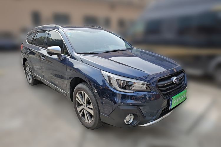 Used Subaru Outback 2019 2.5i Sport Navigation Edition Front Right 45 Deg