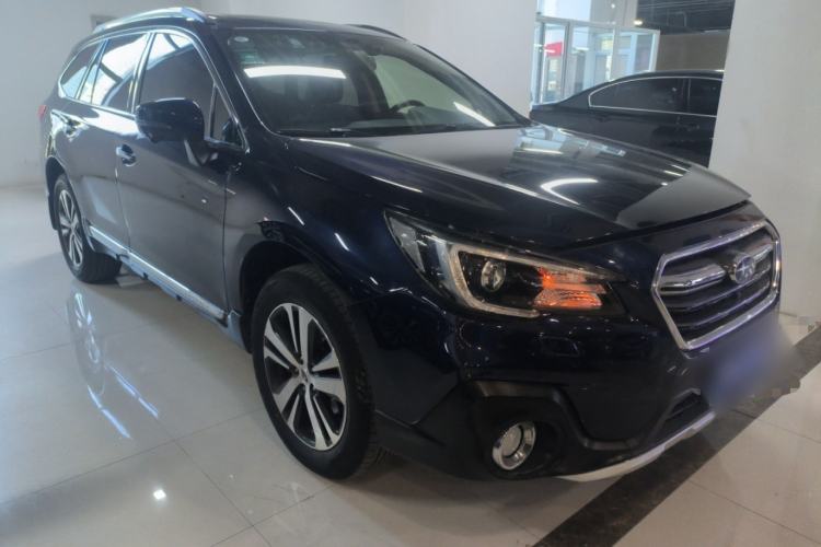 Used Subaru Outback 2019 2.5i Sport Navigation Edition with EyeSight Front Right 45 Deg