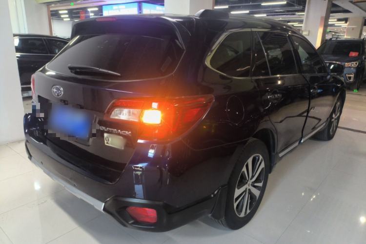 Used Subaru Outback 2019 2.5i Sport Navigation Edition with EyeSight Rear Right 45 Deg