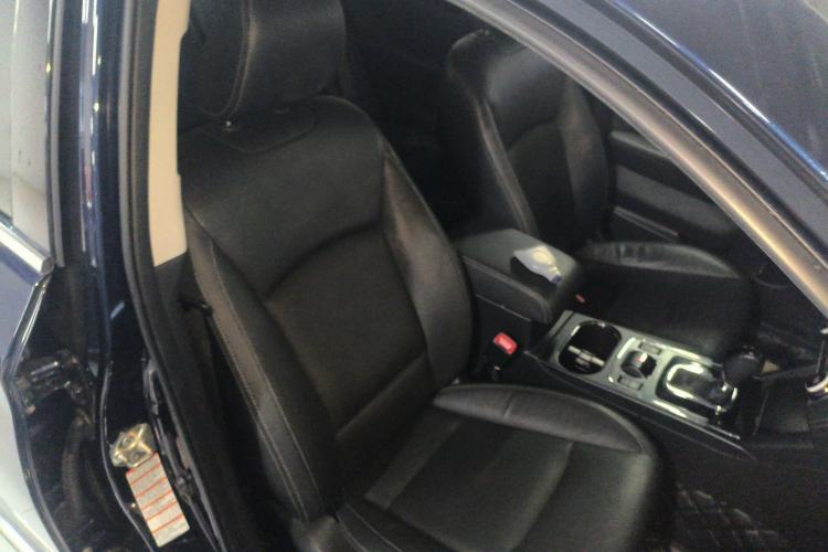 Used Subaru Outback 2019 2.5i Sport Navigation Edition with EyeSight Right Front Seat