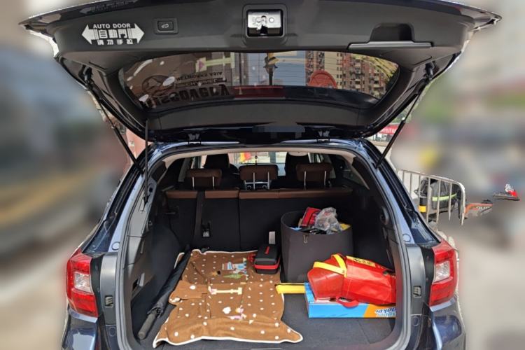 Used Subaru Outback 2019 2.5i Sport Navigation Edition Trunk