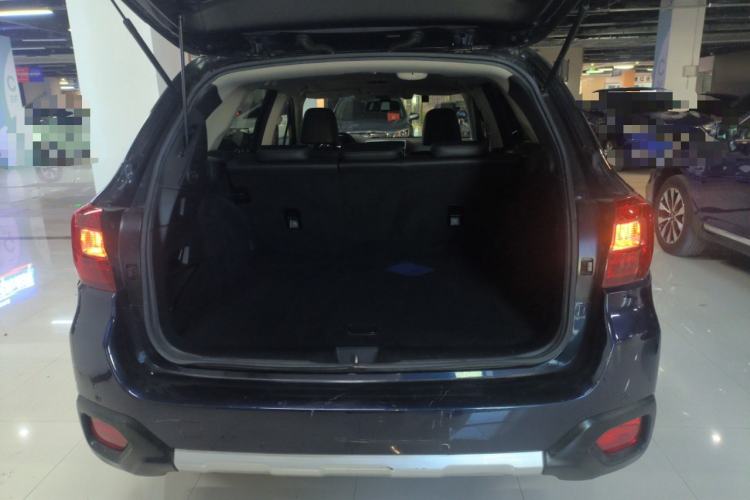 Used Subaru Outback 2019 2.5i Sport Navigation Edition with EyeSight Trunk